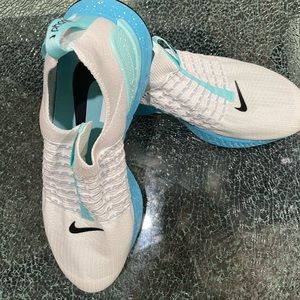 Men’s Nike React size 15